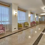 Hotel Astoria 4*