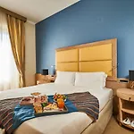 Astoria فندق بييلا