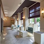 Astoria Hotel 4*