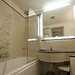 Astoria فندق
