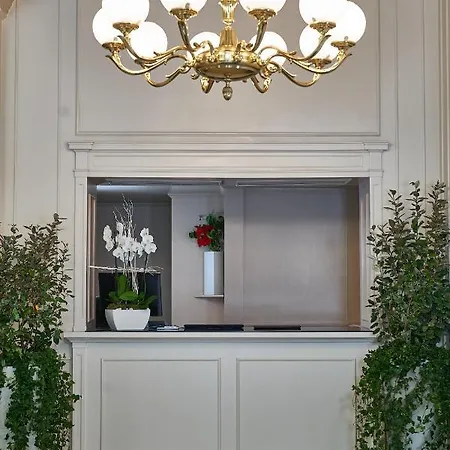 Astoria Hotel