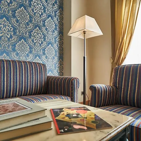 Astoria Hotel