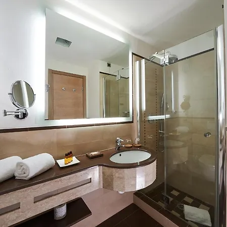 Astoria Hotel