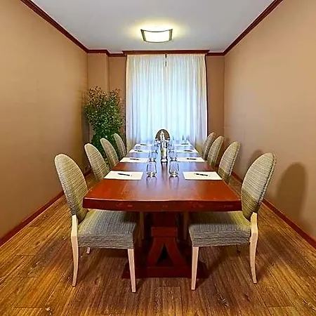 Astoria فندق بييلا