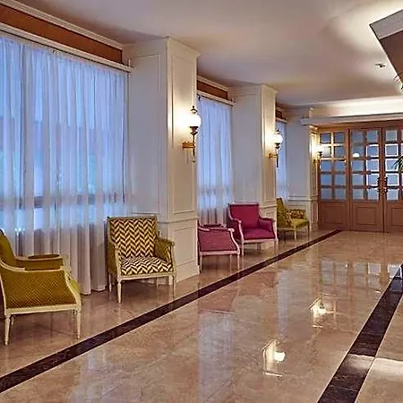 Astoria 4* بييلا