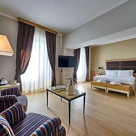 فندق Astoria بييلا
