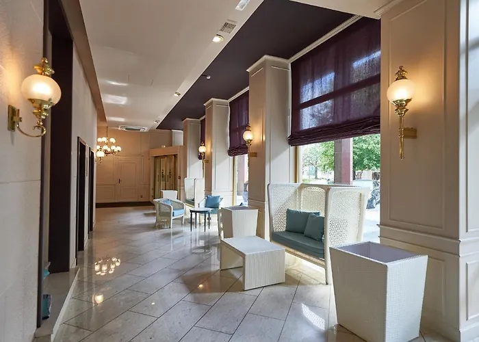 Astoria Szálloda 4*