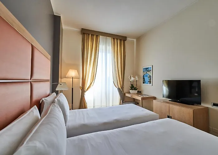 Astoria Szálloda 4*